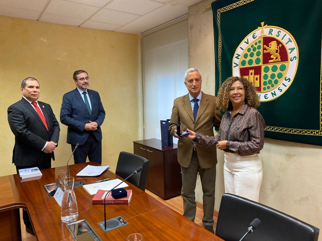 Convenio específico de colaboración académica entre la Universidad de Jaén y el Poder Judicial del Perú